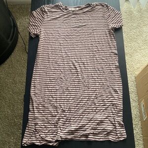 Brand: Blu Spero. Size: M. Color: Black & pink shade stripes